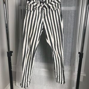 Striped Skinny Crop Pants